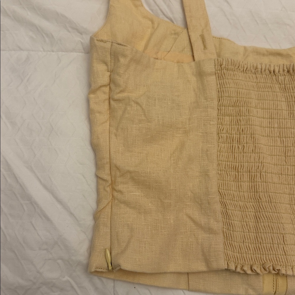 Reformation Juliet Linen Top Yellow - Size 2 - Picture 8 of 13